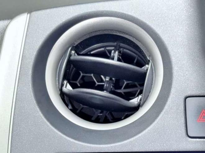 ノート1.2 X FOUR 4WD　下廻防錆TVナビETC 1200