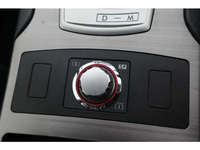 レガシィワゴン2.5 i アイサイト 4WD　ナビTV・Bカメラ・パドルシフト・4.1万k 2500