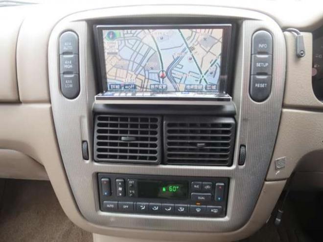 フォードエクスプローラー XLT 4WD　 正規輸入車 4000