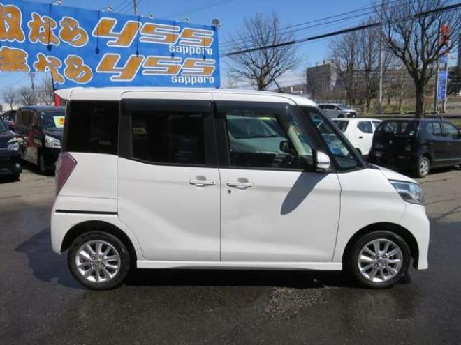 デイズルークスハイウェイスターX　両側パワースライド 2WD 660