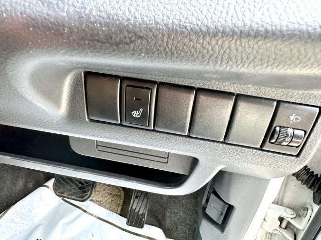 モコ４WD　S-FOUR　63000KM　ナビテレビ　シートヒーター 4WD 660 ５Dr