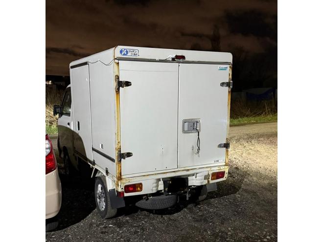 ハイゼット冷蔵冷凍車-６℃ 4WD 660 2Dr
