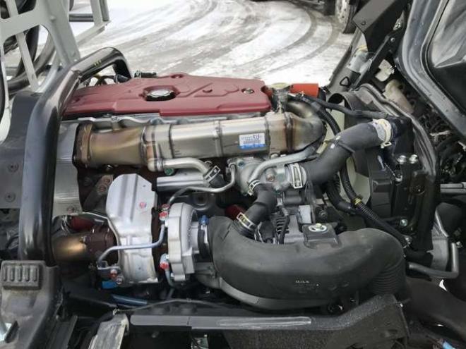 デュトロタンクローリー　2DG-XZU685M 新明和工業　 4WD 4000