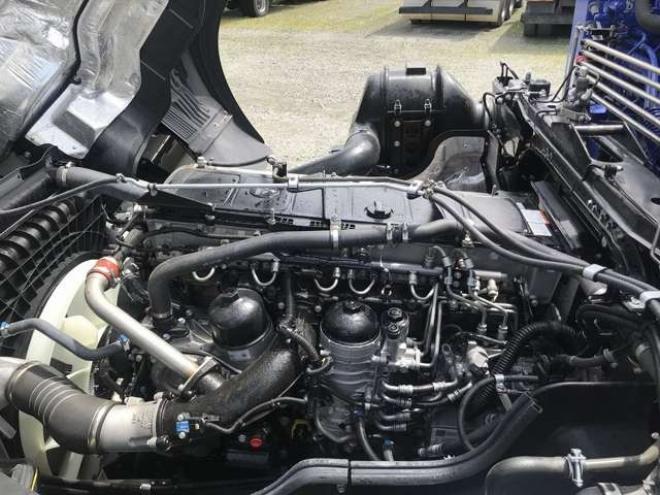 スーパーグレートセルフクレーン付　2KG-FV70HZ タダノ　 2WD 10670