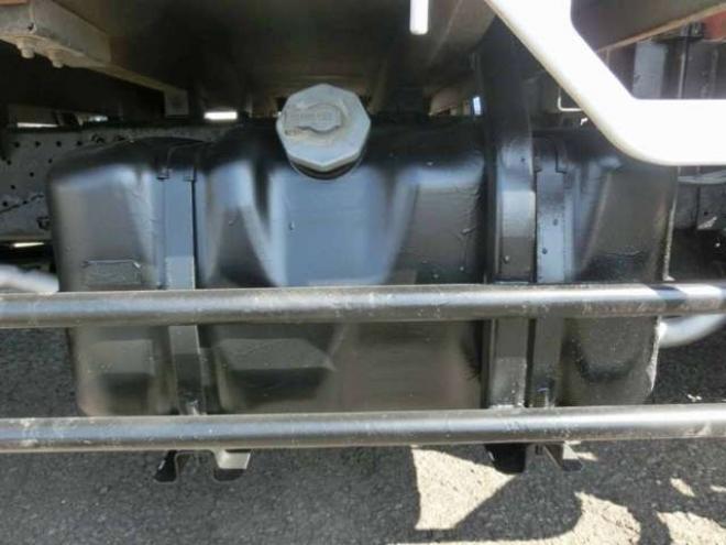 エルフクレーン付き　TPG-NPS85AR　ユニック　 4WD 2990