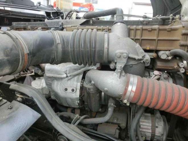 スーパーグレート深ダンプ　QPG-FV60VZ　極東　 2WD 12800