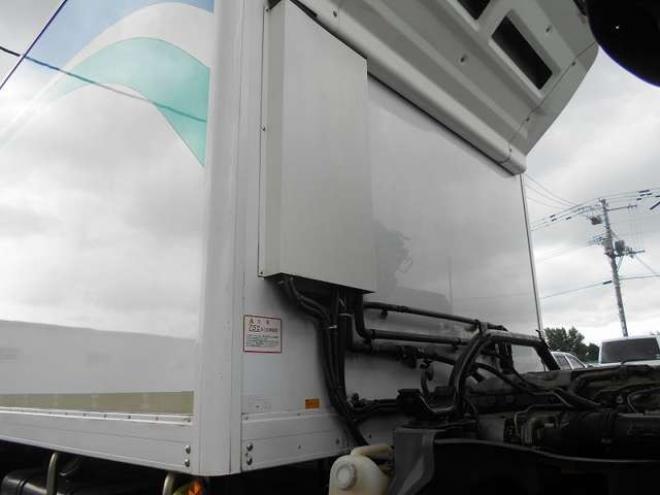 キャンター冷凍車　PA-FE83DGY　デンソー　 2WD 4890