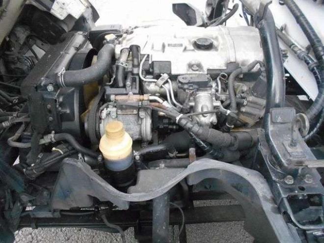 キャンター冷凍車　PA-FE83DGY　デンソー　 2WD 4890