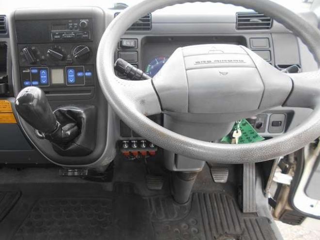 キャンター冷凍車　PA-FE83DGY　デンソー　 2WD 4890