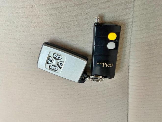 アルファード240Sリミテッド 4WD 5年保証 スマキー 両側パワスラ ナビ ETC 寒冷地仕様 禁煙 車検整備2年付 修復歴無