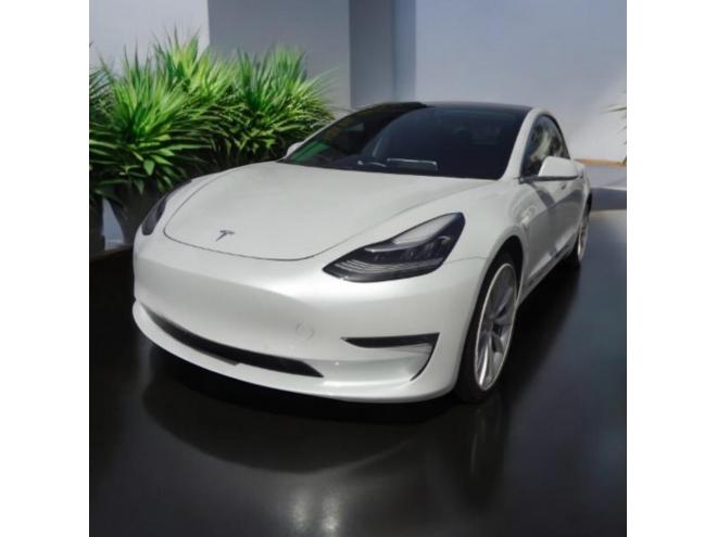 テスラモデル3パフォーマンス オートパイロット 本州車 ナビ バックモニター キーレス ふるLED イージークローザードア ヨークハンドル ルーフシェード 急速充電変換プラグ 車検付 24ヶ月点検整備済  4WD 5Dr