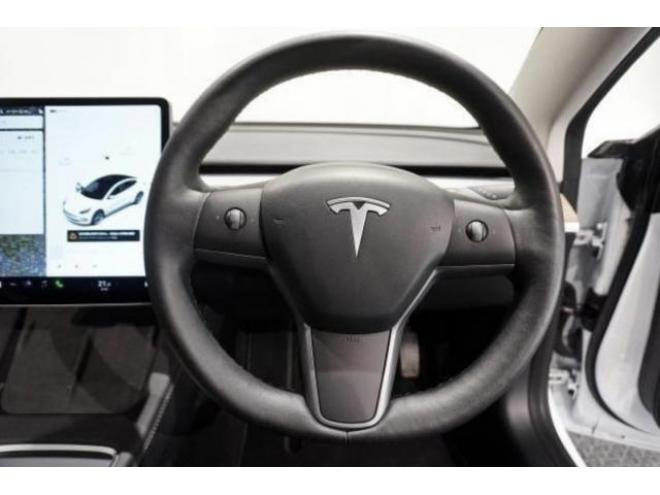 テスラモデル3スタンダードレンジプラス ナビ バックモニター シートヒーター オートパイロット 車検新規 24ヶ月点検整備済  4WD 5Dr