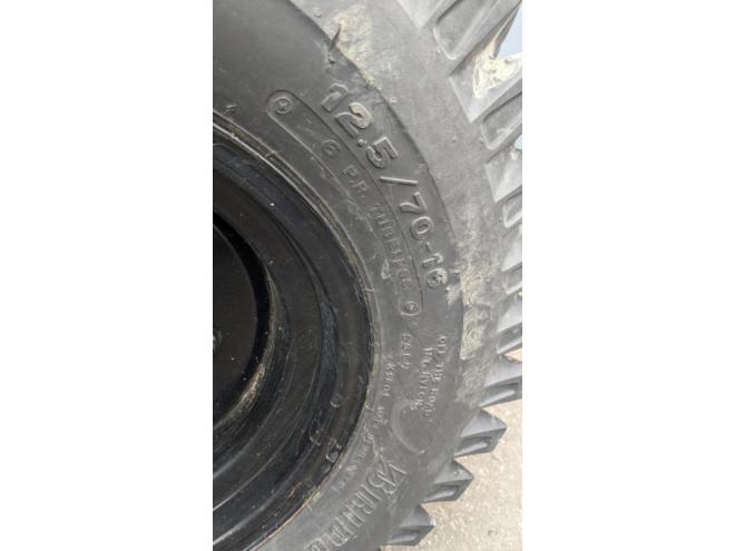 ホイールローダクボタ　R420D　 4WD　スパイクタイヤ　2.800H　低騒音