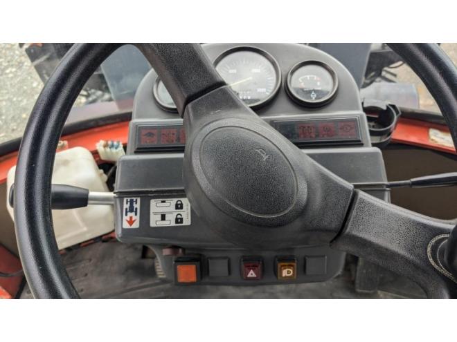 ホイールローダクボタ　R420D　 4WD　スパイクタイヤ　2.800H　低騒音