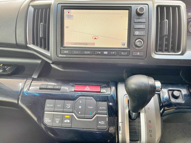 ステップワゴン2.0スパーダZ 4WD 5年保証 スマキー 両側パワスラ ナビ Bカメ 寒冷地仕様 禁煙 車検整備2年付 修復歴無
