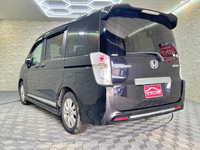 ステップワゴン2.0スパーダZ 4WD 5年保証 スマキー 両側パワスラ ナビ Bカメ 寒冷地仕様 禁煙 車検整備2年付 修復歴無