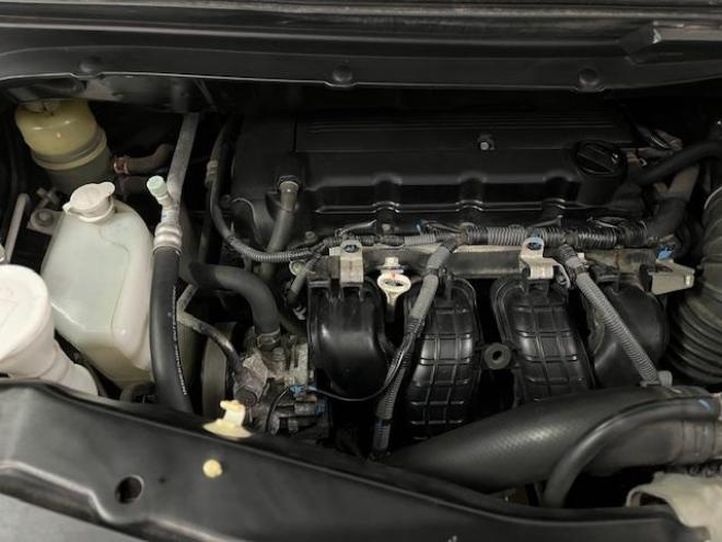 デリカＤ：５　Ｇパワーパッケージ　本州仕入　禁煙車　寒冷地仕様　ＭＫＷ１６インチＡＷ＋ＴＯＹＯオープンカントリーホワイトレター　純正１８ＡＷ＋スタッドレスタイヤ付　新品ＪＡＯＳブラックマッドガード　両側パワースライドドア　純正ナビ（地デジ　ＤＶＤ再生　Ｂｌｕｅｔｏｏｔｈ）＋バックカメラ　前後ドライブレコーダー　クルーズコントロール　両席シートヒーター　パワーシート　スマートキー　パドルシフト　横滑り防止装置　盗難防止装置　リアヒーター　ＨＩＤ　ＥＴＣ 4WD 2400 5Dr