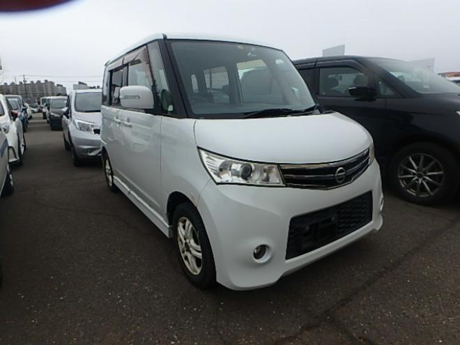 ルークスハイウェイスター 4WD　検9/5ナビテレビ夏冬タイヤアルミ 660