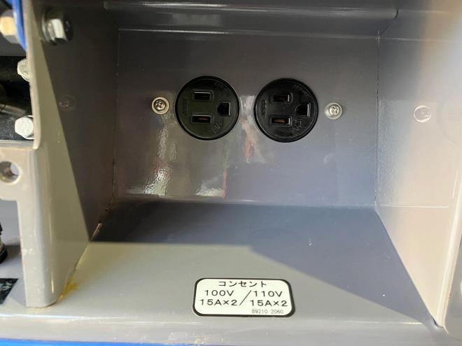 発電機デンヨー　中古　TLG-13LSY　三相200V　発電機