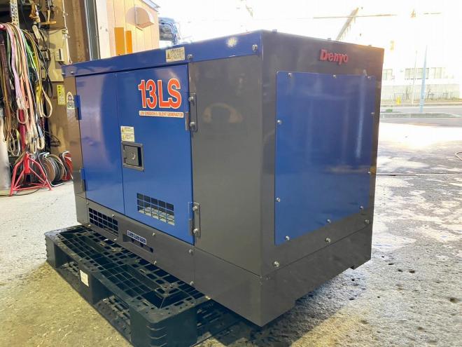 発電機デンヨー　中古　TLG-13LSY　三相200V　発電機