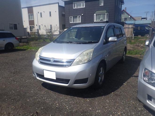 アイシスL 4WD 2000 5Dr