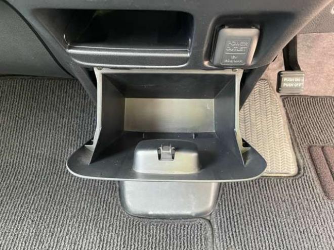 N-BOXカスタムG ターボパッケージ 4WD　1年保証/両Pスラ/BTナビ・フルセグ/Bカメラ 660