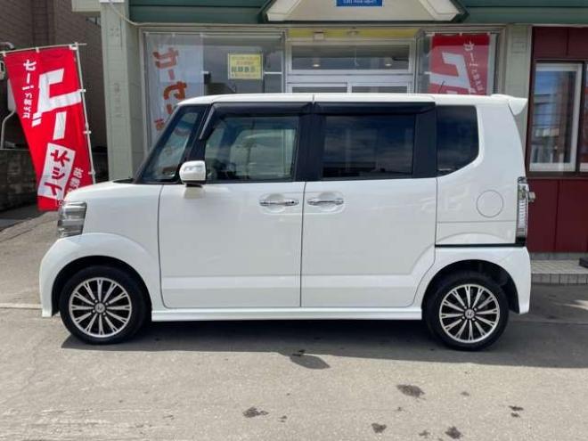 N-BOXカスタムG ターボパッケージ 4WD　1年保証/両Pスラ/BTナビ・フルセグ/Bカメラ 660