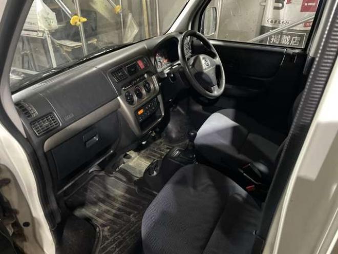 アクティバン SDX 4WD　検8年12月市内コ・ミ・コ・ミ 660