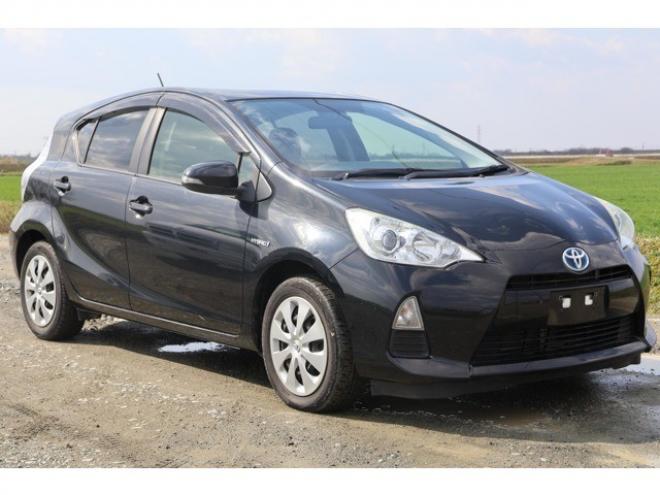 アクア1.5 S　検2年　自社　ローンカノウ 2WD 1500