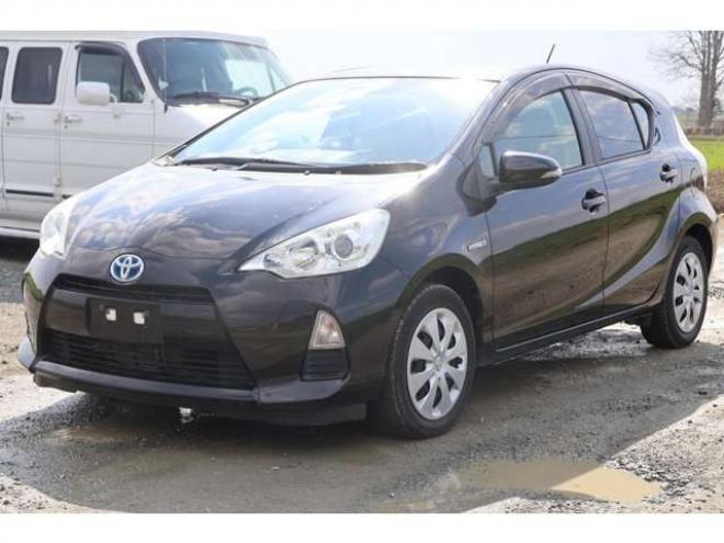 アクア1.5 S　検2年　自社　ローンカノウ 2WD 1500