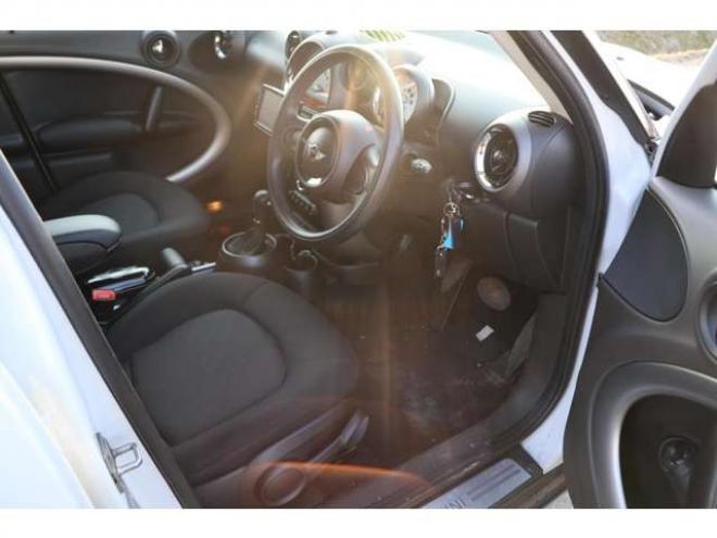 ミニクロスオーバー クーパー　検2年　自社　ローンカノウ 2WD 1600