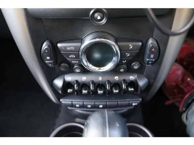 ミニクロスオーバー クーパー　検2年　自社　ローンカノウ 2WD 1600