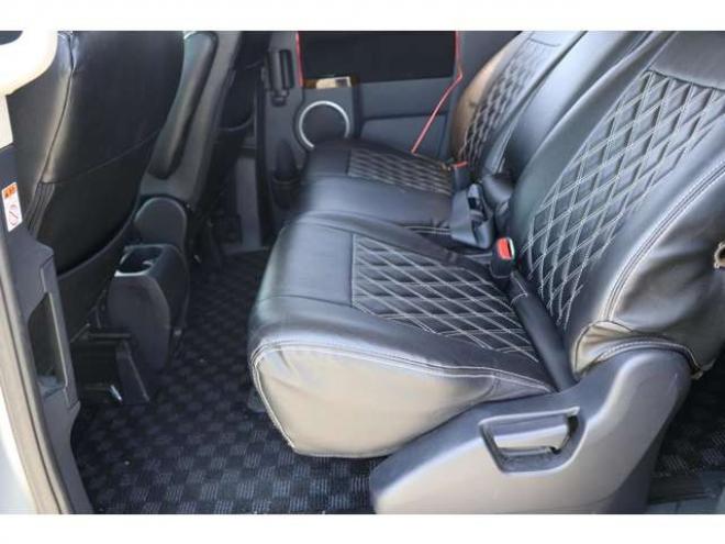 デリカD：5 2.4 シャモニー 4WD　検R8/1　自社　ローンカノウ　パドルシフト 2400