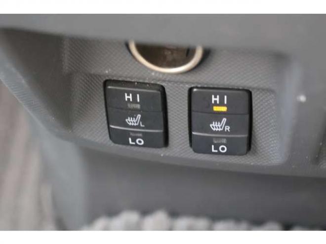 エスティマ2.4 アエラス レザーパッケージ 4WD　検2年　自社　ローンカノウ　両電スラ 2400
