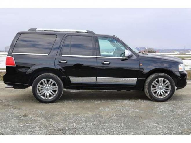 リンカーンナビゲーター 5.4 4WD　検R8/7　オートステップ　社外ナビ 5400
