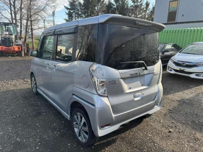 ekスペースカスタム T 4WD　ナビ　TV　Bカメラ　両側Pスライド 660