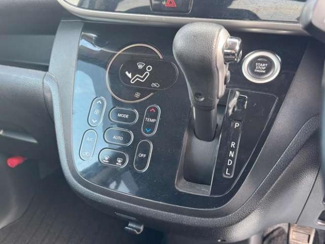 ekスペースカスタム T 4WD　ナビ　TV　Bカメラ　両側Pスライド 660