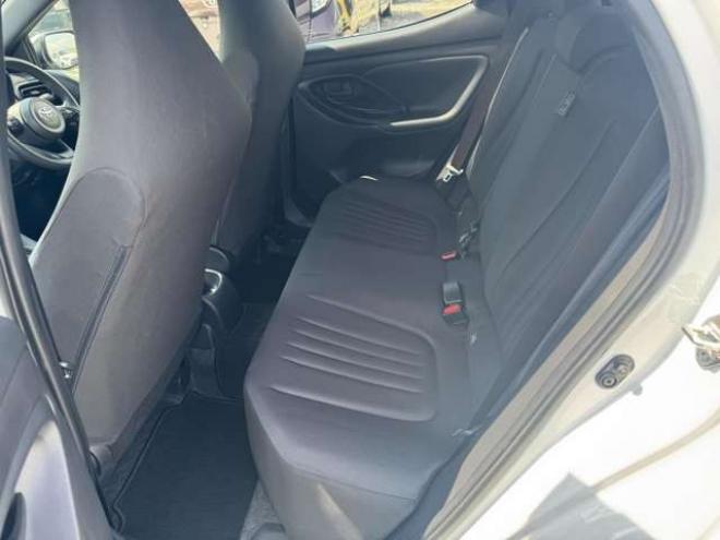 ヤリス1.5 X 4WD　Bluetooth　ナビ　Bカメラ　3年保証 1500