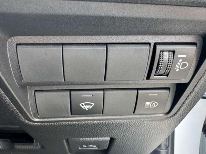 ヤリス1.5 X 4WD　Bluetooth　ナビ　Bカメラ　3年保証 1500