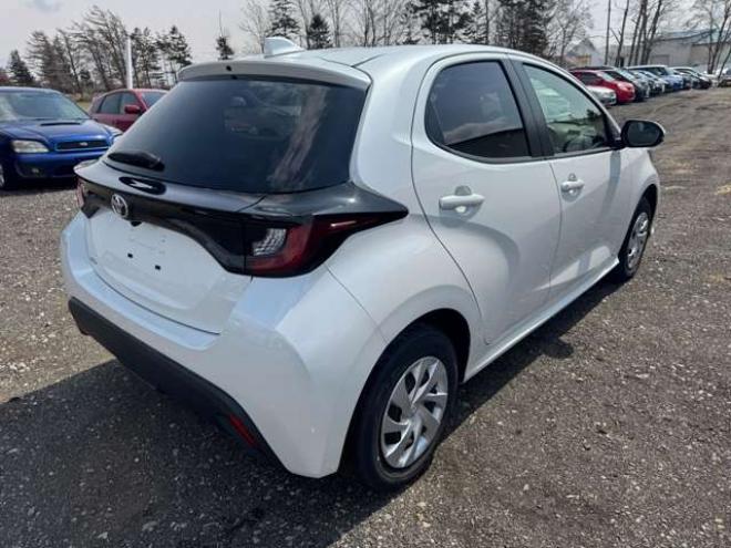 ヤリス1.5 X 4WD　Bluetooth　ナビ　Bカメラ　3年保証 1500