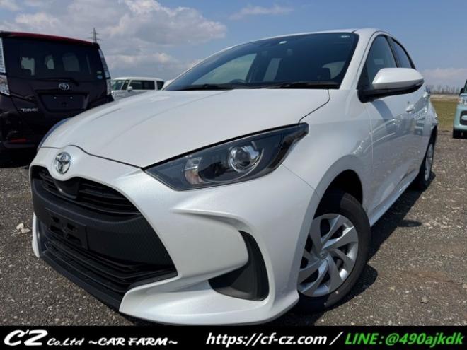 ヤリス1.5 X 4WD　Bluetooth　ナビ　Bカメラ　3年保証 1500
