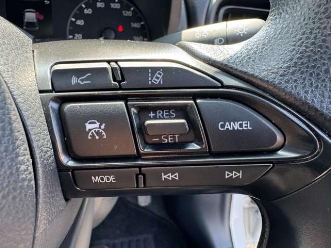 ヤリス1.5 X 4WD　Bluetooth　ナビ　Bカメラ　3年保証 1500