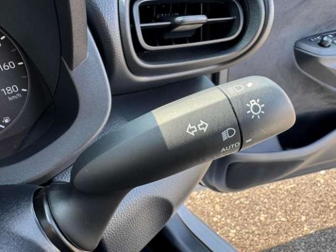 ヤリス1.5 X 4WD　Bluetooth　ナビ　Bカメラ　3年保証 1500