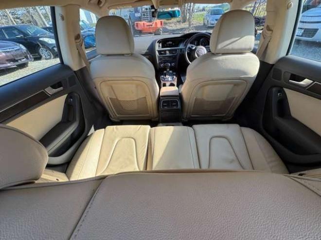 アウディA5スポーツバック 2.0 TFSI クワトロ 4WD　ナビ　TV　Bカメラ　Bluetooth　本革シート 正規輸入車 2000