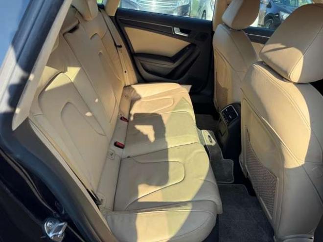 アウディA5スポーツバック 2.0 TFSI クワトロ 4WD　ナビ　TV　Bカメラ　Bluetooth　本革シート 正規輸入車 2000