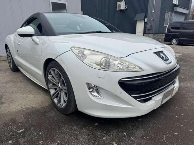 プジョーRCZ　1.6　本革　ナビ　TV　シートヒーター 正規輸入車 2WD 1600