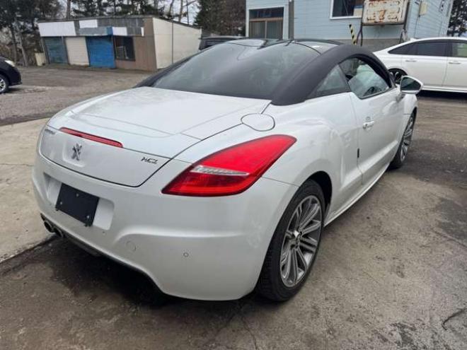 プジョーRCZ　1.6　本革　ナビ　TV　シートヒーター 正規輸入車 2WD 1600