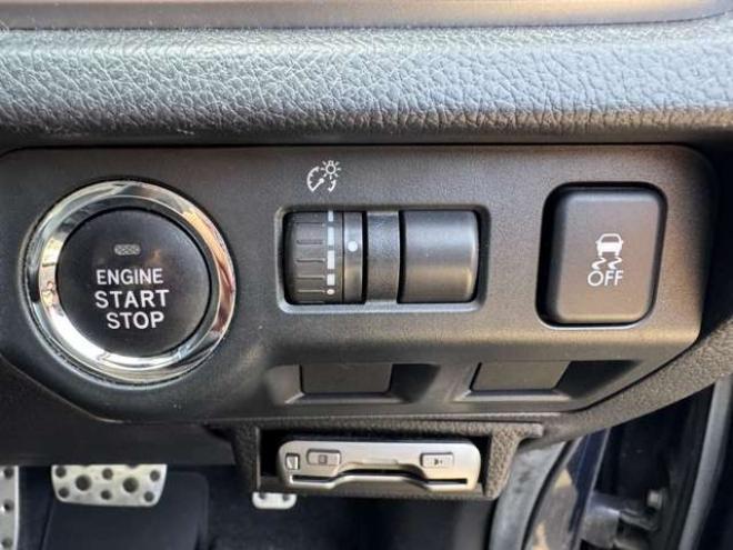 フォレスター2.0XT アイサイト 4WD　夏冬タイヤ　アイサイト　Bluetooth 2000