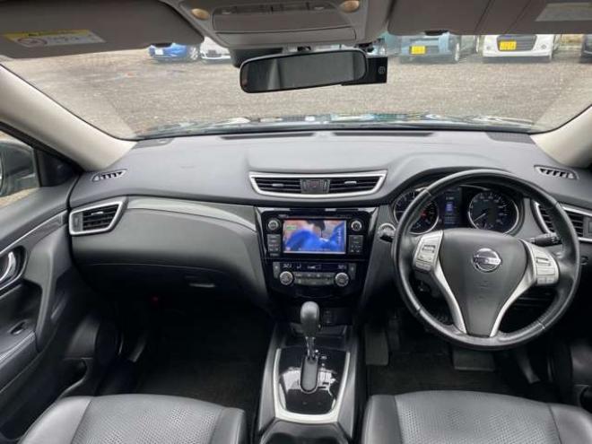 エクストレイル2.0 20X エマージェンシーブレーキパッケージ 2列車 4WD　 2000