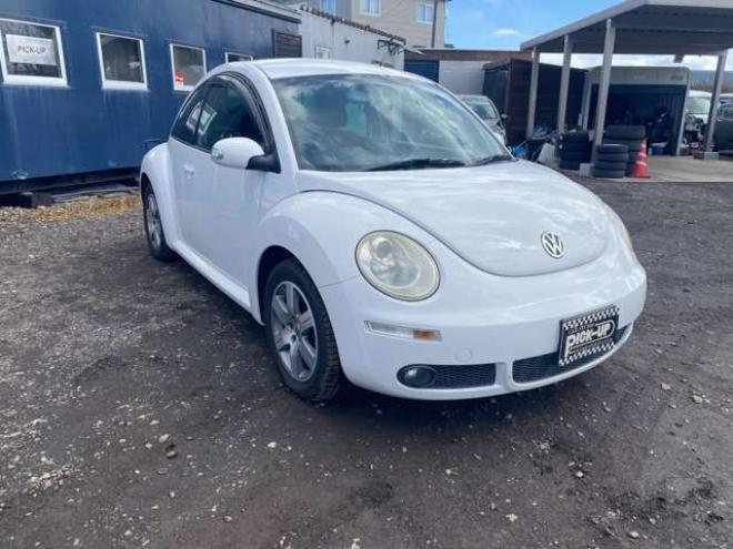 ニュービートルニュービートル　 正規輸入車 2WD 2000